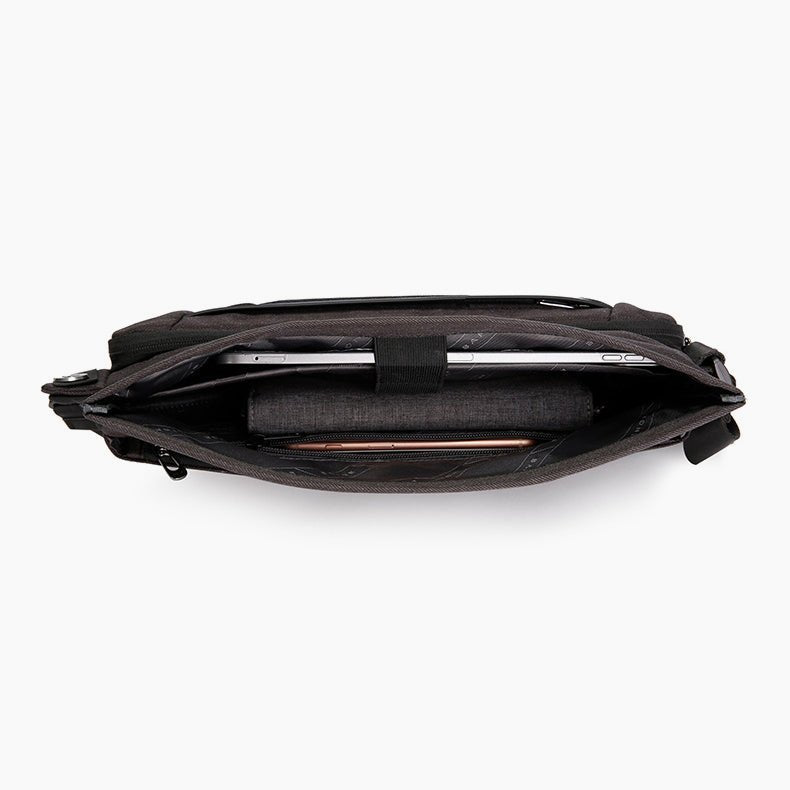 Compact Expandable Waist Bag – Modern & Lightweight Design – Bange Expand 