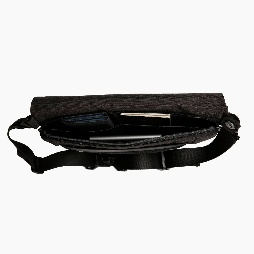 Compact Expandable Waist Bag – Modern & Lightweight Design – Bange Expand 