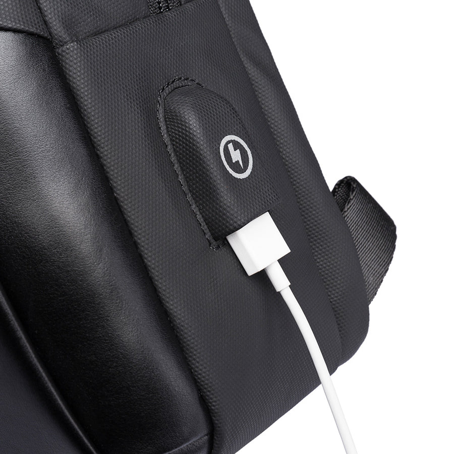 Compact Crossbody Bag for Everyday Use – Bange Line 