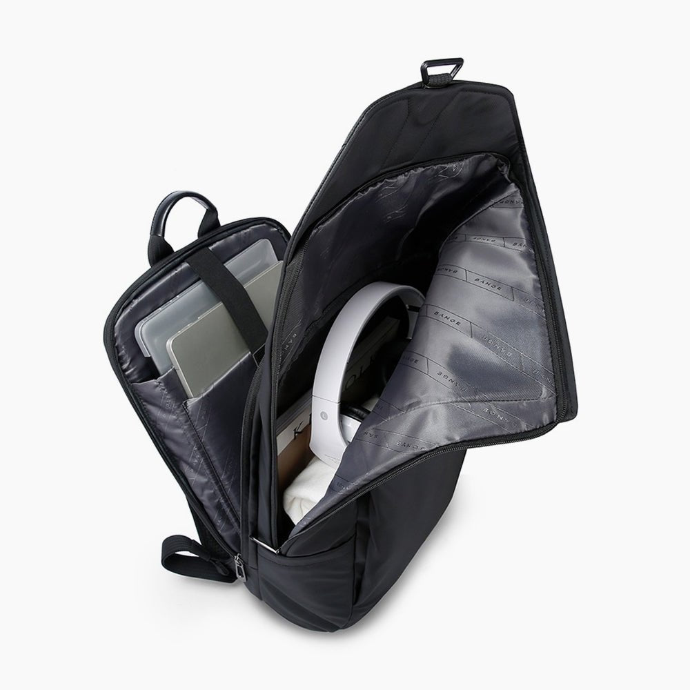 Waterproof Backpack for 17.3" Laptop with USB Port – Bange Pulse 