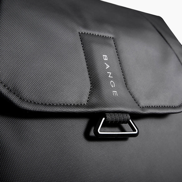 Waterproof Backpack for 17.3" Laptop with USB Port – Bange Pulse 