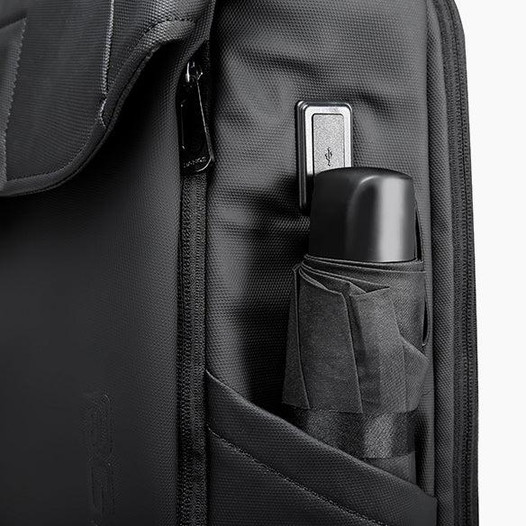 Waterproof Backpack for 17.3" Laptop with USB Port – Bange Pulse 