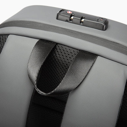 Smart Backpack for 17.3" Laptop with USB Port – Bange Vanguard 