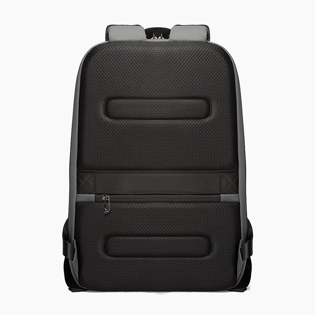 Smart Backpack for 17.3" Laptop with USB Port – Bange Vanguard 