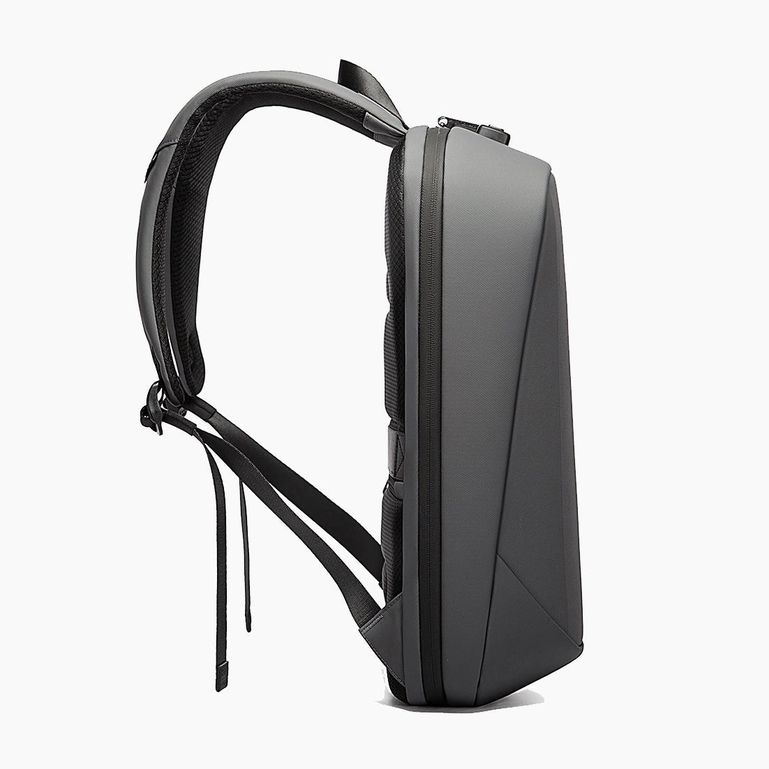 Smart Backpack for 17.3" Laptop with USB Port – Bange Vanguard 