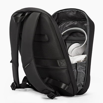 Smart Backpack for 17.3" Laptop with USB Port – Bange Vanguard 