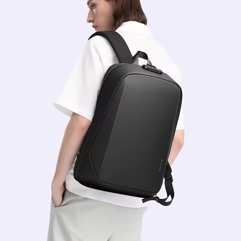 Smart Backpack for 17.3" Laptop with USB Port – Bange Vanguard 