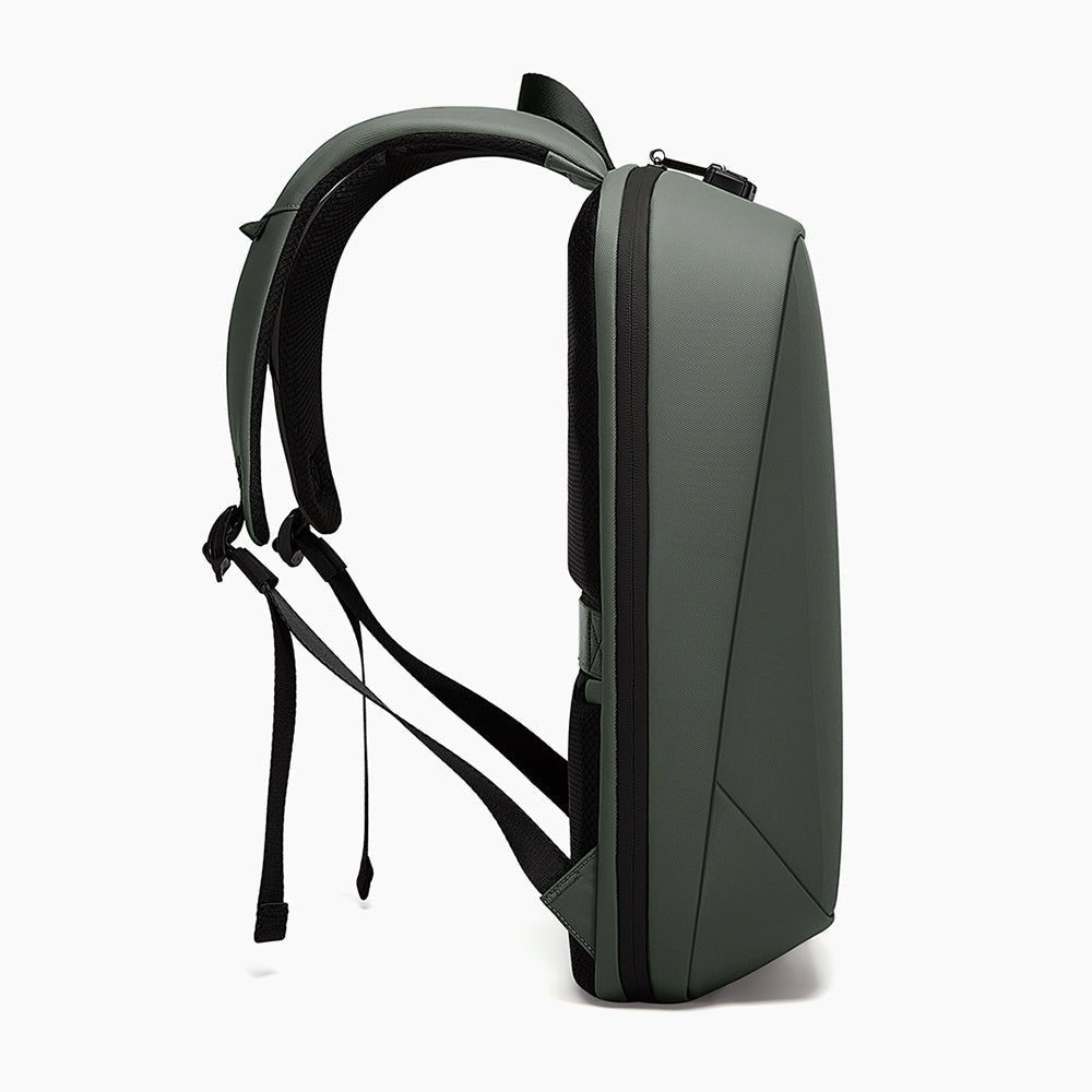 Smart Backpack for 17.3" Laptop with USB Port – Bange Vanguard 