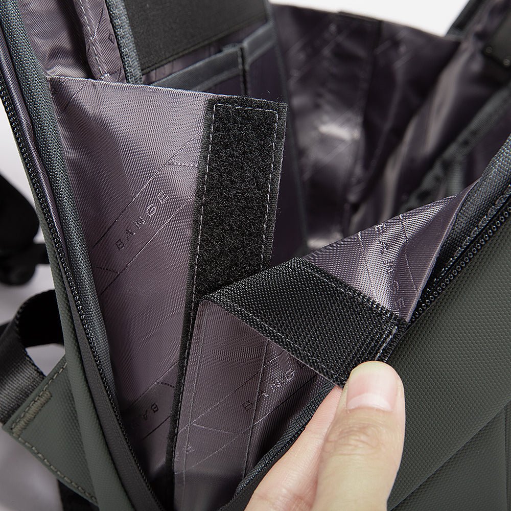 Smart Backpack for 17.3" Laptop with USB Port – Bange Vanguard 