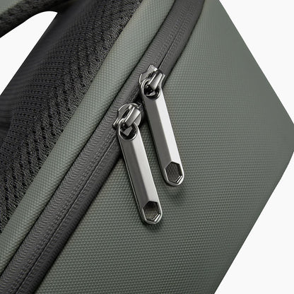 Smart Backpack for 17.3" Laptop with USB Port – Bange Vanguard 
